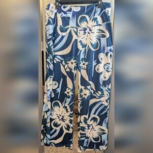 Floral Wide-Leg Jumpsuit Pants in Navy & White